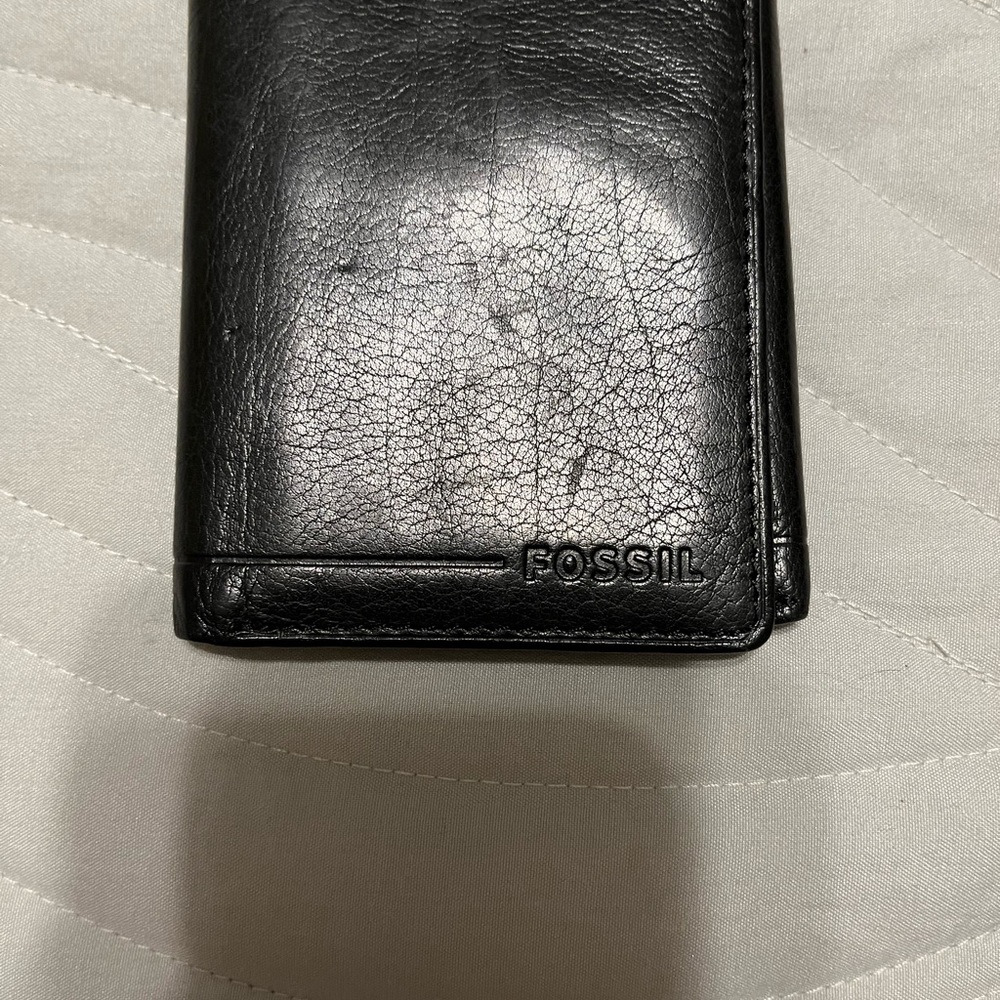 Fossil Billfold